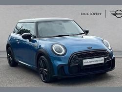 Blue Used 2021 Mini Cooper Sport Hatchback | £17,995 (Fair price)