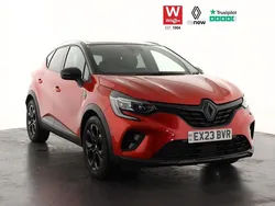 Red/black Used 2023 Renault Captur Rive Gauche SUV | £18,798 (Fair price)