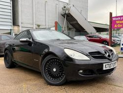 Black Used 2007 Mercedes SLK200 Cabriolet | £2,500 (Good price)