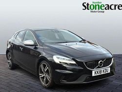 Black Used 2018 Volvo V40 R-Design Pro Estate | £9,495 (Fair price)