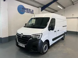 White Used 2022 Renault Master Business Van | £17,490 (Fair price)