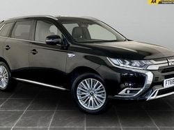 Black Used 2018 Mitsubishi Outlander P-HEV Estate | £8,995 (Good price)