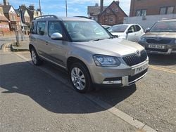 Cappuccino metallic Used 2014 Skoda Yeti Elegance SUV | £8,995 (A bit pricey)