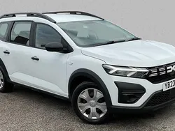 White Used 2023 Dacia Jogger Essentiel MPV | £11,910 (Fair price)