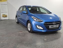 Blue Used 2015 Hyundai i30 SE Hatchback | £5,995 (Fair price)
