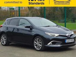 Used 2017 Toyota Auris Hybrid Hatchback | £8,995 (Good price)