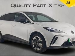 White Used 2023 MG MG4 EV Trophy Hatchback | £15,164 (Good price)