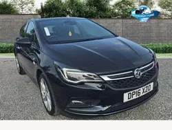 Black Used 2016 Vauxhall Astra SRi Hatchback | £4,192 (Fair price)