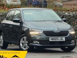 Quartz grey metallic Used 2019 Skoda Fabia SE Hatchback | £8,000 (Fair price)