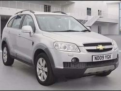 Silver Used 2009 Chevrolet Captiva SUV | £995