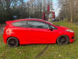 Red Used 2013 Ford Fiesta Zetec Hatchback | £2,999 (Expensive)