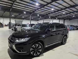 Black Used 2016 Mitsubishi Outlander P-HEV Estate | £9,880 (Fair price)