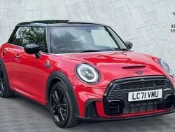 Red Used 2021 Mini Cooper S Sport Hatchback | £21,990 (A bit pricey)
