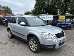 Silver Used 2013 Skoda Yeti Elegance SUV | £2,990 (A bit pricey)