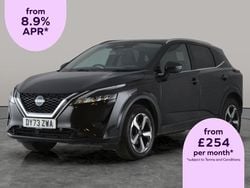 Black Used 2024 Nissan Qashqai N-Connecta SUV | £18,464 (Good price)