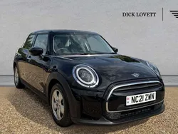Black Used 2021 Mini Cooper Classic Hatchback | £14,995 (Fair price)