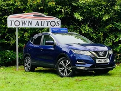 Blue Used 2017 Nissan Qashqai N-Connecta SUV | £11,490 (Fair price)