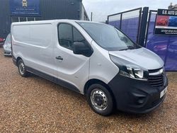Silver Used 2015 Vauxhall Vivaro Van | £6,194 (Fair price)
