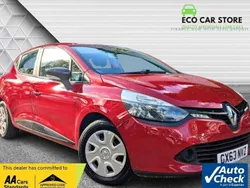 Red Used 2013 Renault Clio IV Expression Hatchback | £4,495 (Good price)