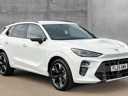 Metallic glacial white Used 2025 Cupra Terramar SUV | £33,490 (Fair price)