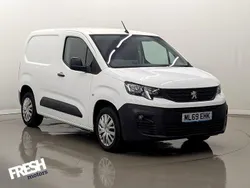 White Used 2019 Peugeot Partner MPV | £8,990 (A bit pricey)