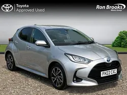 Silver Used 2022 Toyota Yaris Hybrid Design Hatchback | £16,000 (Fair price)