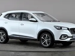 White Used 2022 MG HS Excite SUV | £13,798 (Fair price)