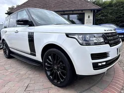 White Used 2016 Land Rover Range Rover Vogue SE SUV | £21,977 (Good price)