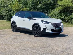 White Used 2022 Peugeot e-2008 Premium SUV | £16,105 (Fair price)