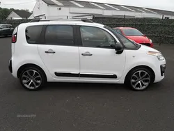 White Used 2017 Citroën C3 Picasso Platinum MPV | £4,995 (Good price)