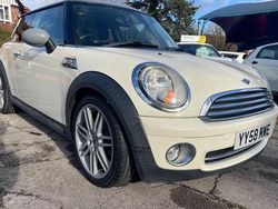 White Used 2008 Mini ONE Hatch Hatchback | £2,195 (Fair price)