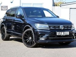 Black Used 2021 VW Tiguan Allspace R-line SUV | £24,495 (Fair price)