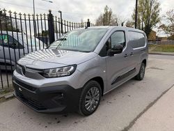 Grey New 2025 Citroën Berlingo Van | £18,990 (Fair price)