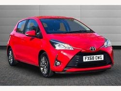 Red Used 2018 Toyota Yaris Hatchback | £9,950 (Fair price)