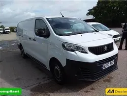 White Used 2023 Peugeot Expert Premium Van | £15,999 (A bit pricey)
