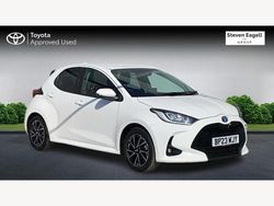 White Used 2023 Toyota Yaris Hybrid Design Hatchback | £18,824 (Fair price)