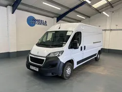 White Used 2023 Peugeot Boxer Premium Van | £16,290 (Super price)