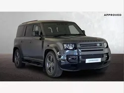 Grey Used 2025 Land Rover Defender HSE Dynamic SUV | £82,350
