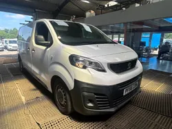 White Used 2019 Peugeot Expert Van | £6,795 (Super price)