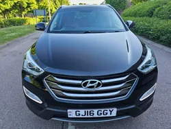 Black Used 2016 Hyundai Santa Fe Premium SUV | £10,500 (Good price)