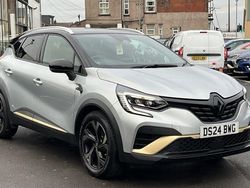 Grey Used 2024 Renault Captur Engineered SUV | £19,014 (Fair price)