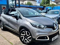 Grey/black Used 2015 Renault Captur Dynamique SUV | £5,680 (Fair price)