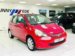 Red Used 2008 Honda Jazz SE Hatchback | £3,000 (Fair price)