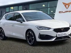 Glacial white Used 2023 Cupra Leon VZ1 Hatchback | £23,027 (Fair price)