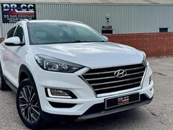 White Used 2019 Hyundai Tucson Premium SUV | £11,400 (A bit pricey)