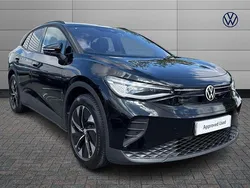 Black Used 2025 VW ID.4 Pro SUV | £31,290 (A bit pricey)