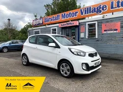White Used 2013 Kia Picanto 2 Hatchback | £2,995 (Fair price)
