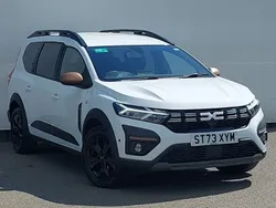 White Used 2023 Dacia Jogger Extreme Estate | £20,498 (Fair price)