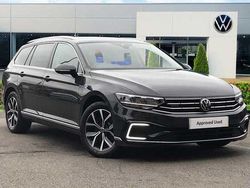 Used 2021 VW Passat | £17,699 (Fair price)