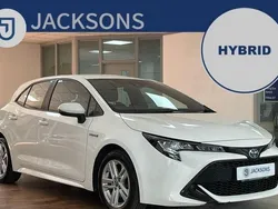 White Used 2019 Toyota Corolla Hatchback | £11,995 (Fair price)